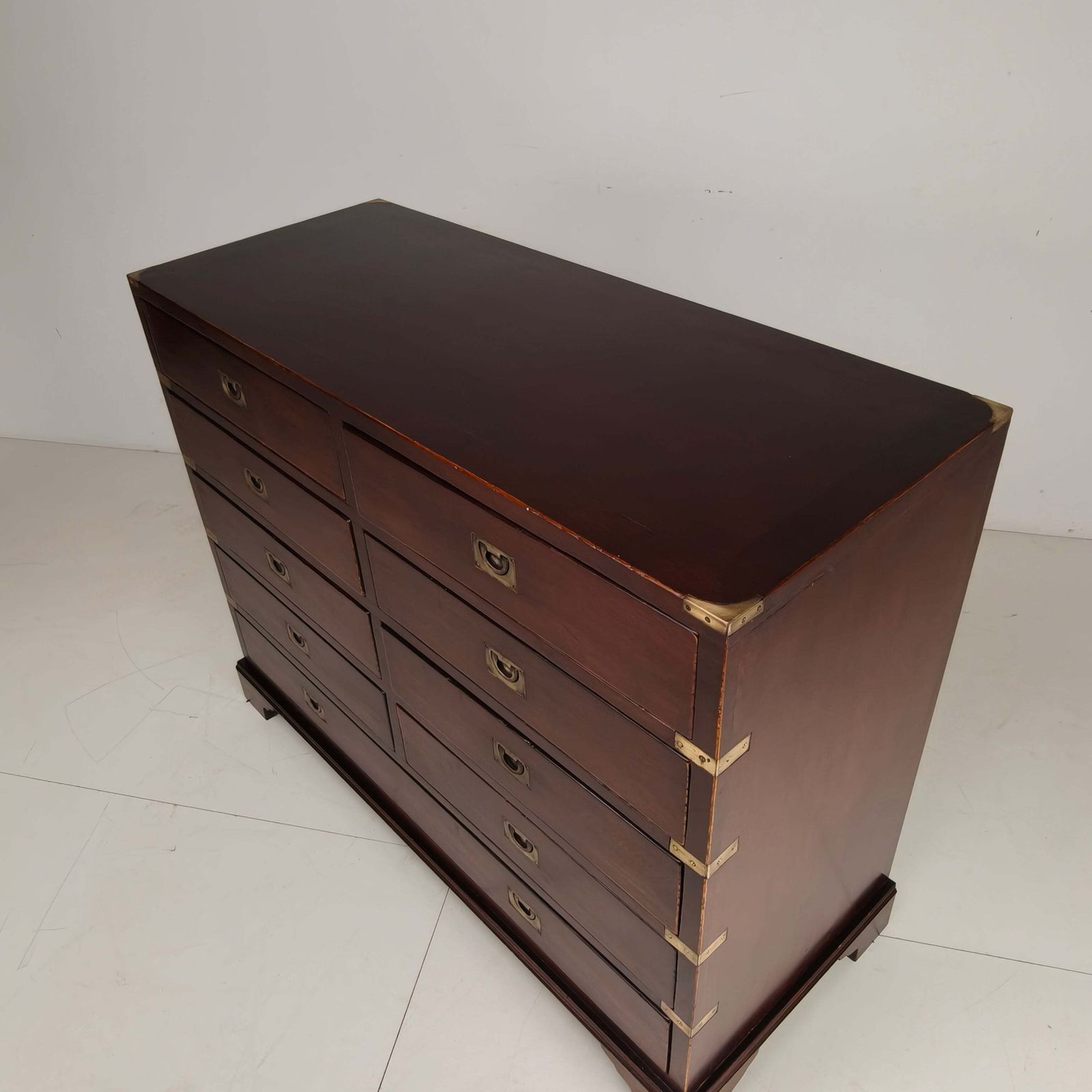 photo furniture English Campaign Chest Of Drawers With Brass Hardware – 20th Century