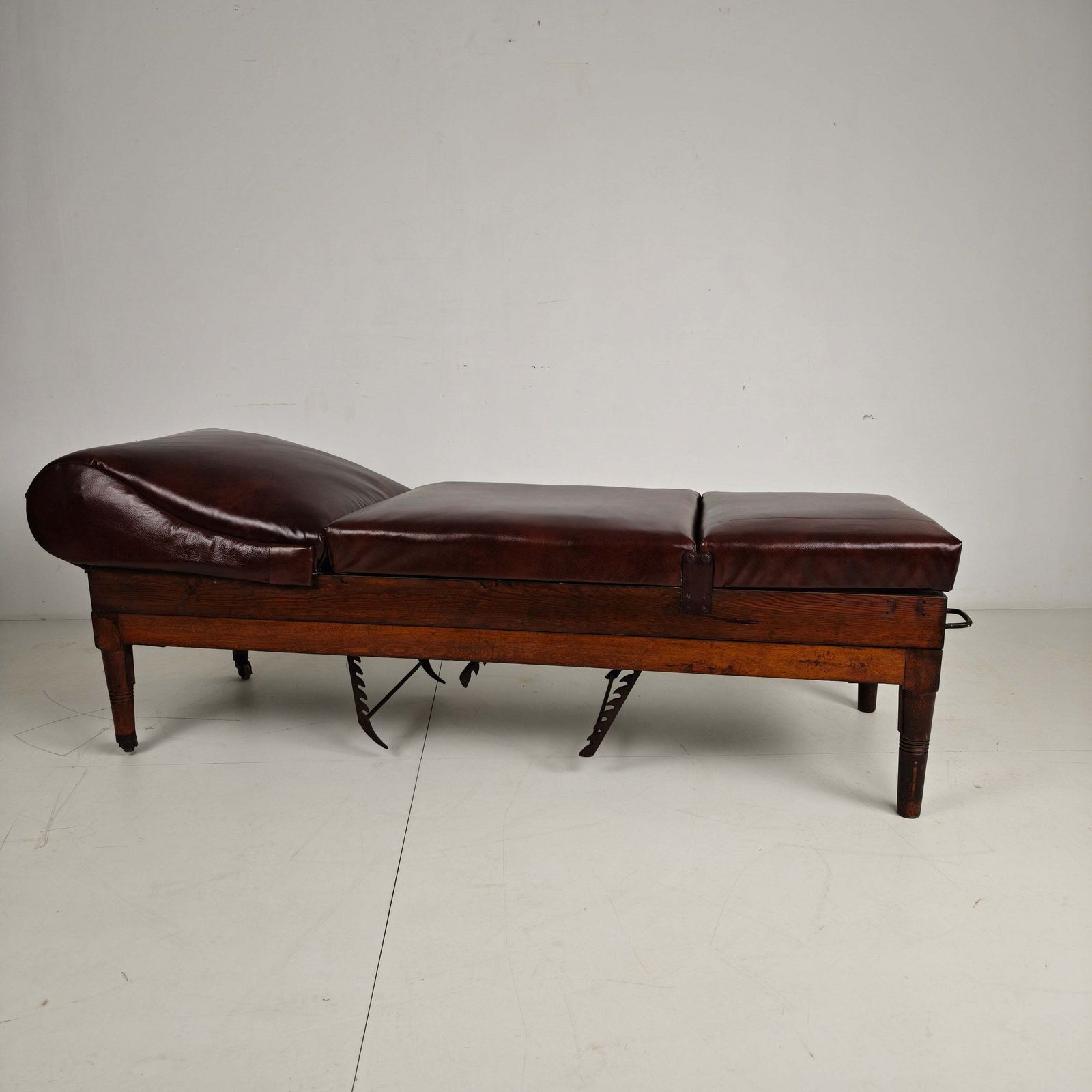 1448.0 Antique English Military Hospital Bed – 19th Century photo