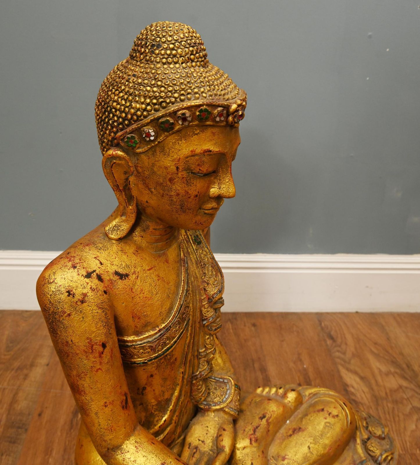 Carved Thai Gilt Wooden Buddha Figure Lotus Pose Buddhist Statue Art photo Art