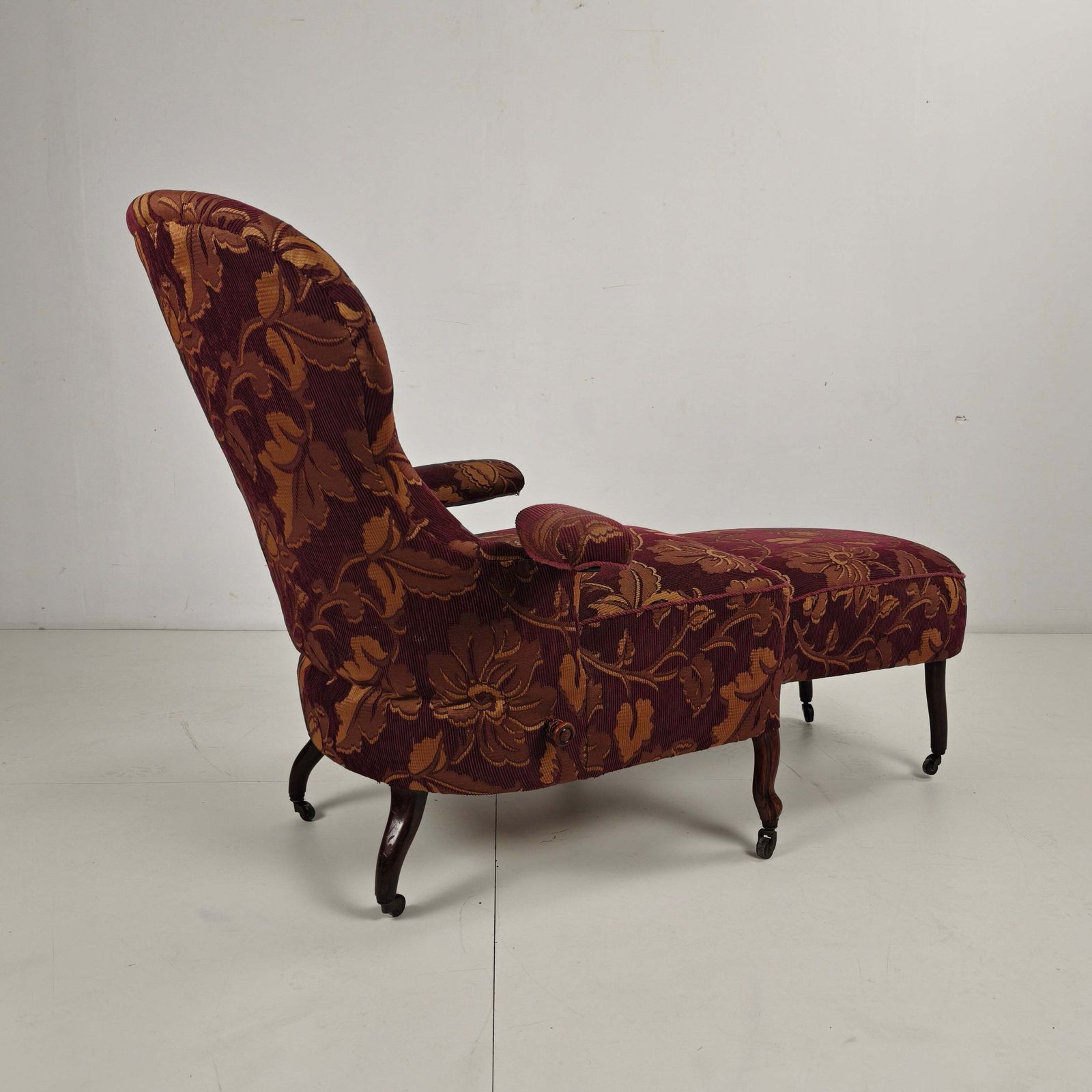 Furniture Early 20th Century Adjustable Reclining Armchair By Drevette L.M., Circa 1900–1920 photo