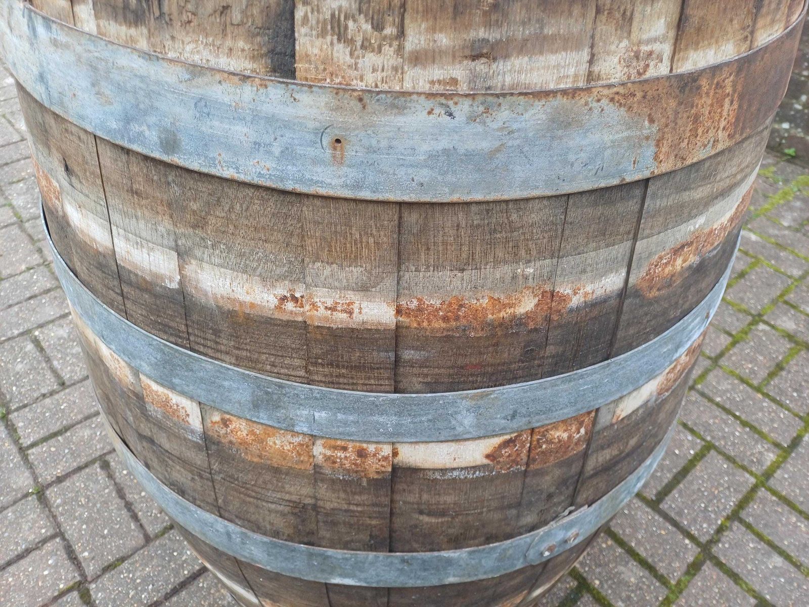 495.0 Large Vintage Oak Wine Barrel American Oak Medium Toast Plus Garden Planter Rustic Side Table Distillery Barrel Decorative Oak Cask. photo