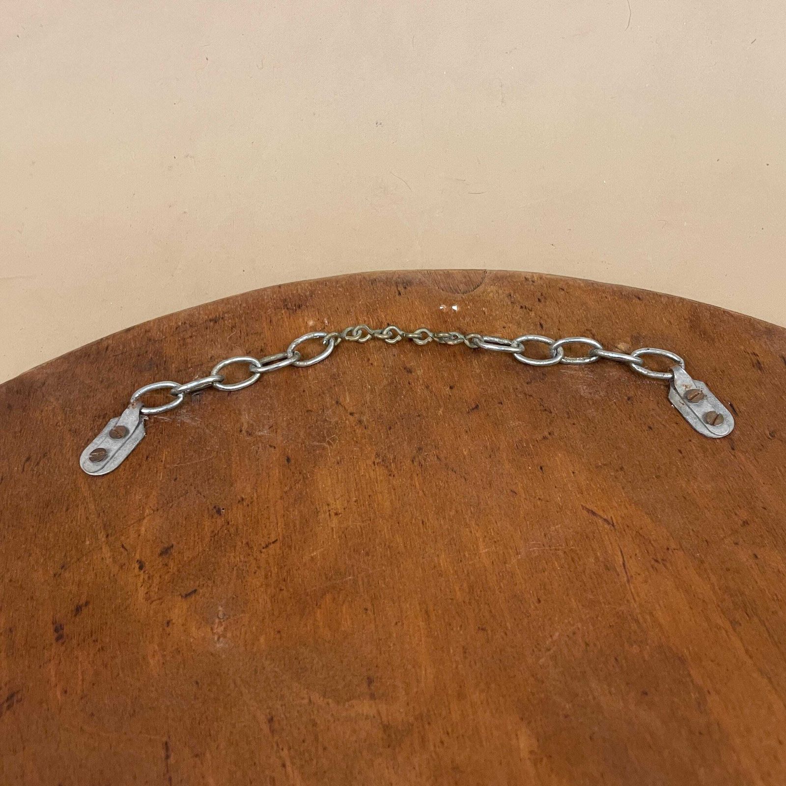 photo furniture Round Bevelled Wall Mirror Frameless Vintage Wood Back Mid Century Minimalist Art Deco Antique Style Hanging Chain Mirror Home Decor.