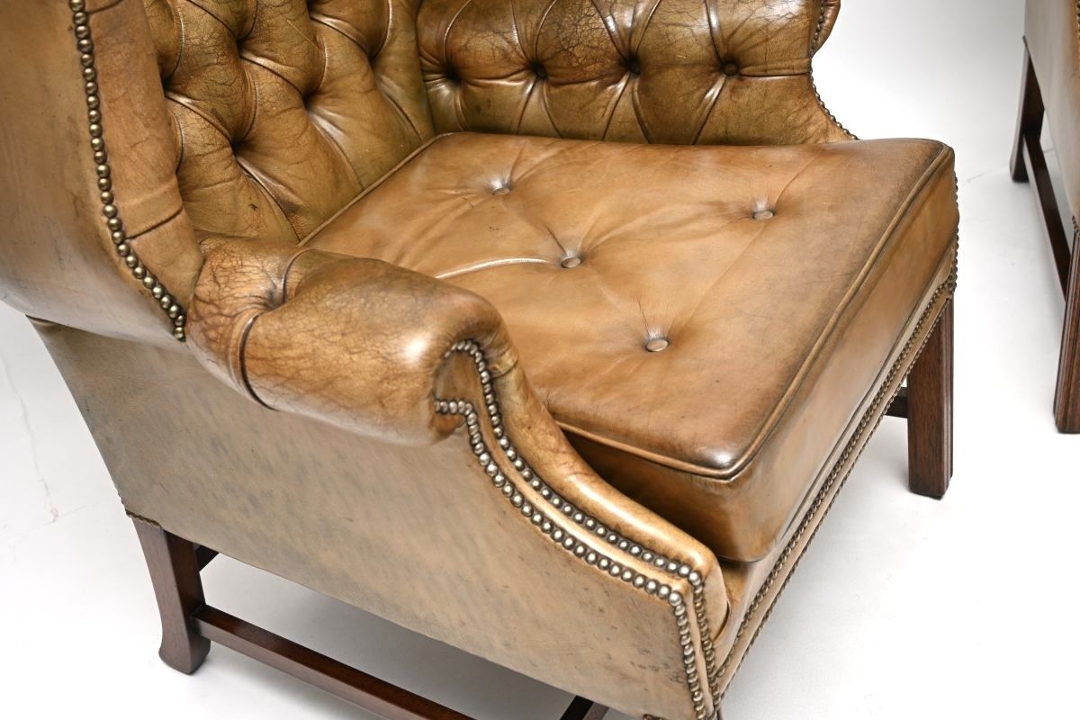 Pair Of Antique Georgian Style Leather Wing Back Armchairs photo vinterior
