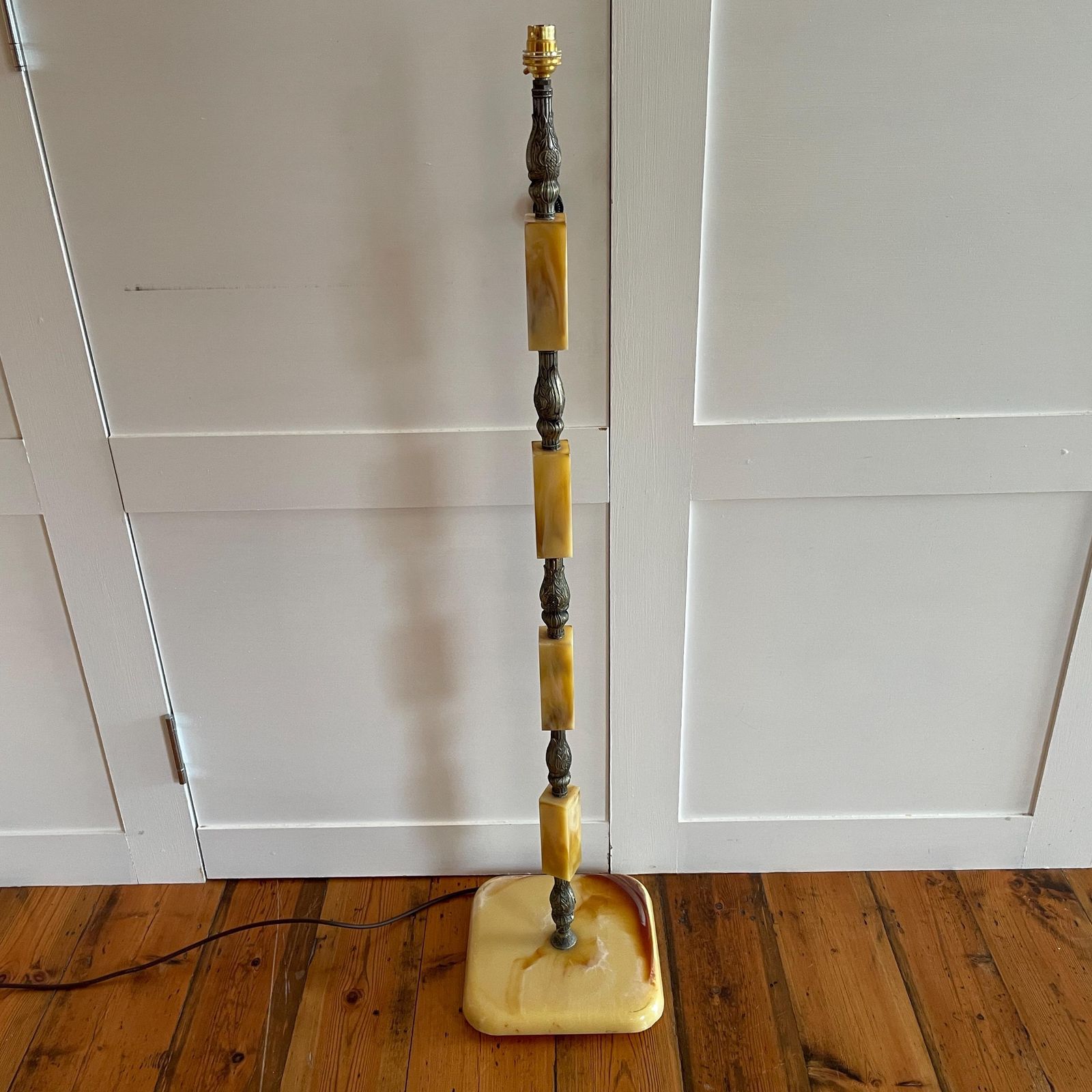 Vintage Marbleized Floor Lamp Metal & Plastic Resin Mid Century Style Retro Hollywood Regency Freestanding Light Living Room Orange Yellow photo furniture