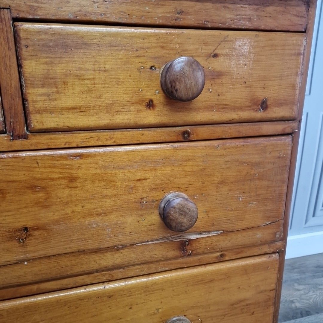 photo vinterior Antique Chest Of Drawers Victorian Solid Pine Rustic Farmhouse Vintage