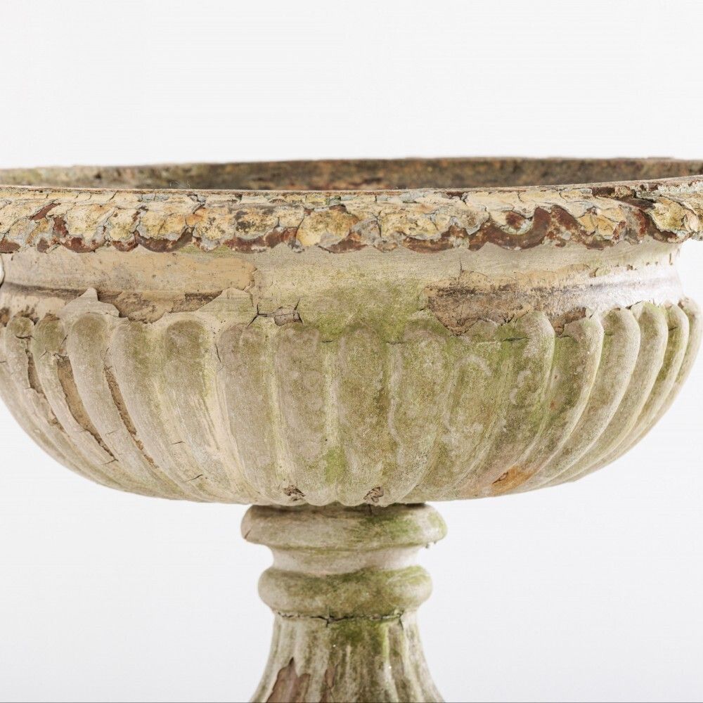 Pair Of 19th Century Cast Iron Urns photo 1650.0