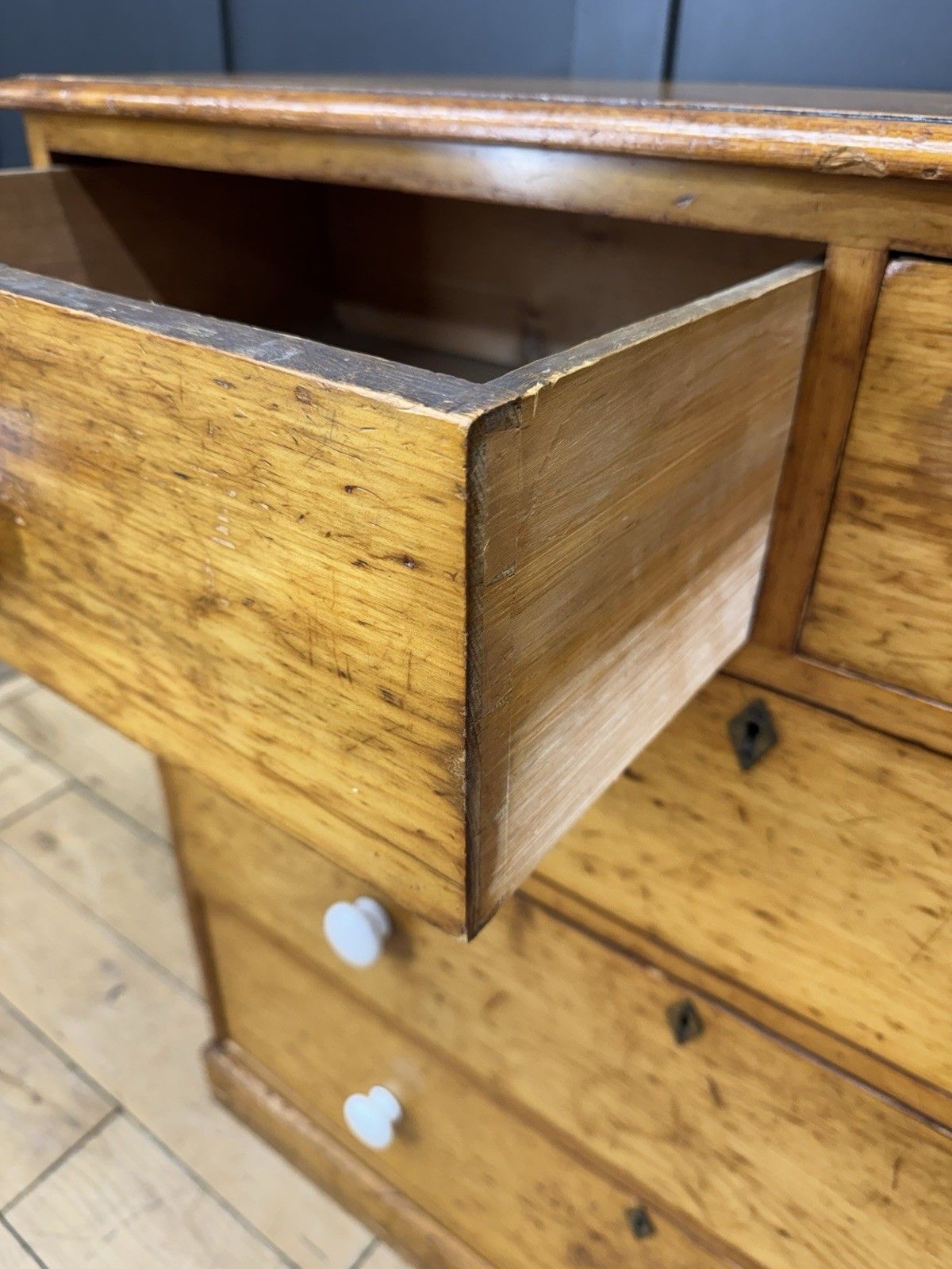 photo vinterior Antique Pine Chest Of Drawers Victorian Country House Storage