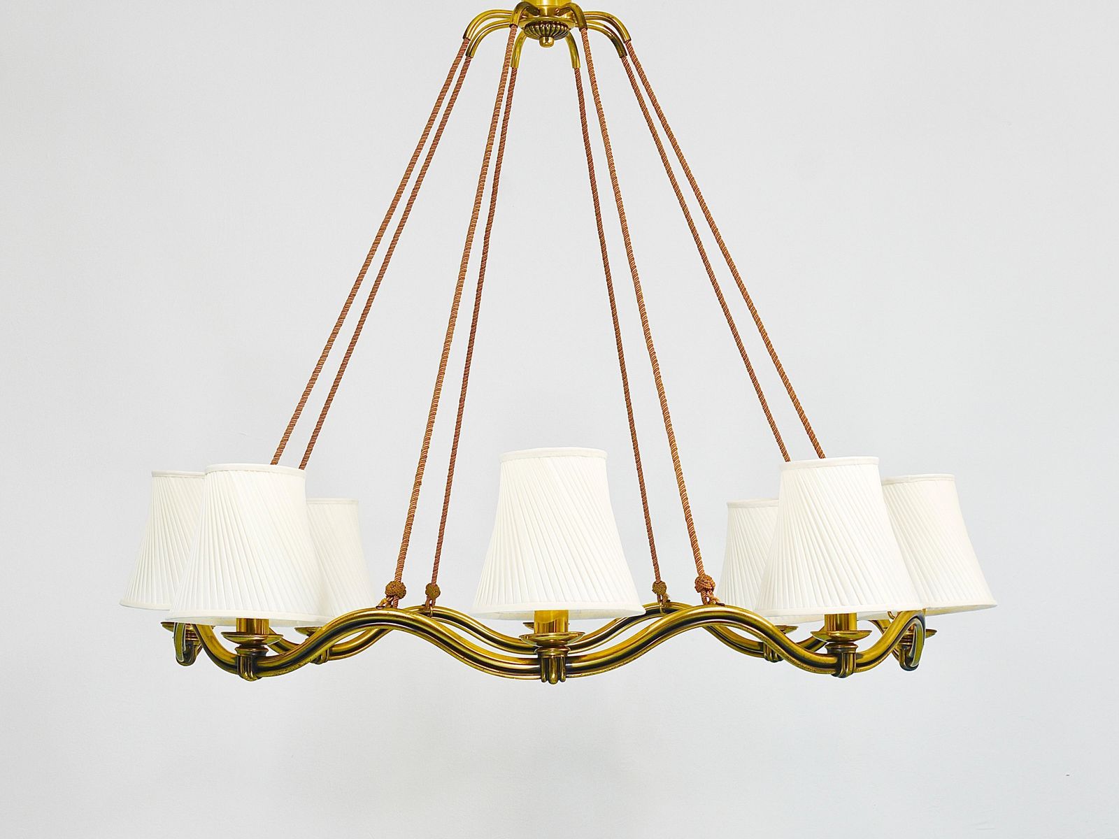 Hugo Gorge Large 48“ Viennese Modernism Curved Brass Wave Chandelier, 1940s photo Lighting