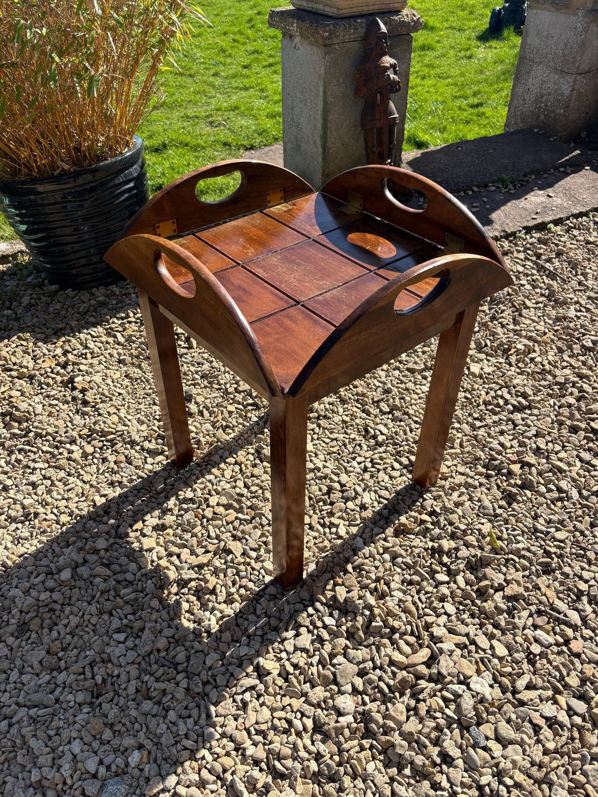 Good Quality Mahogany Butler's Table/ Tray / Brass Hinges Detachable Tray