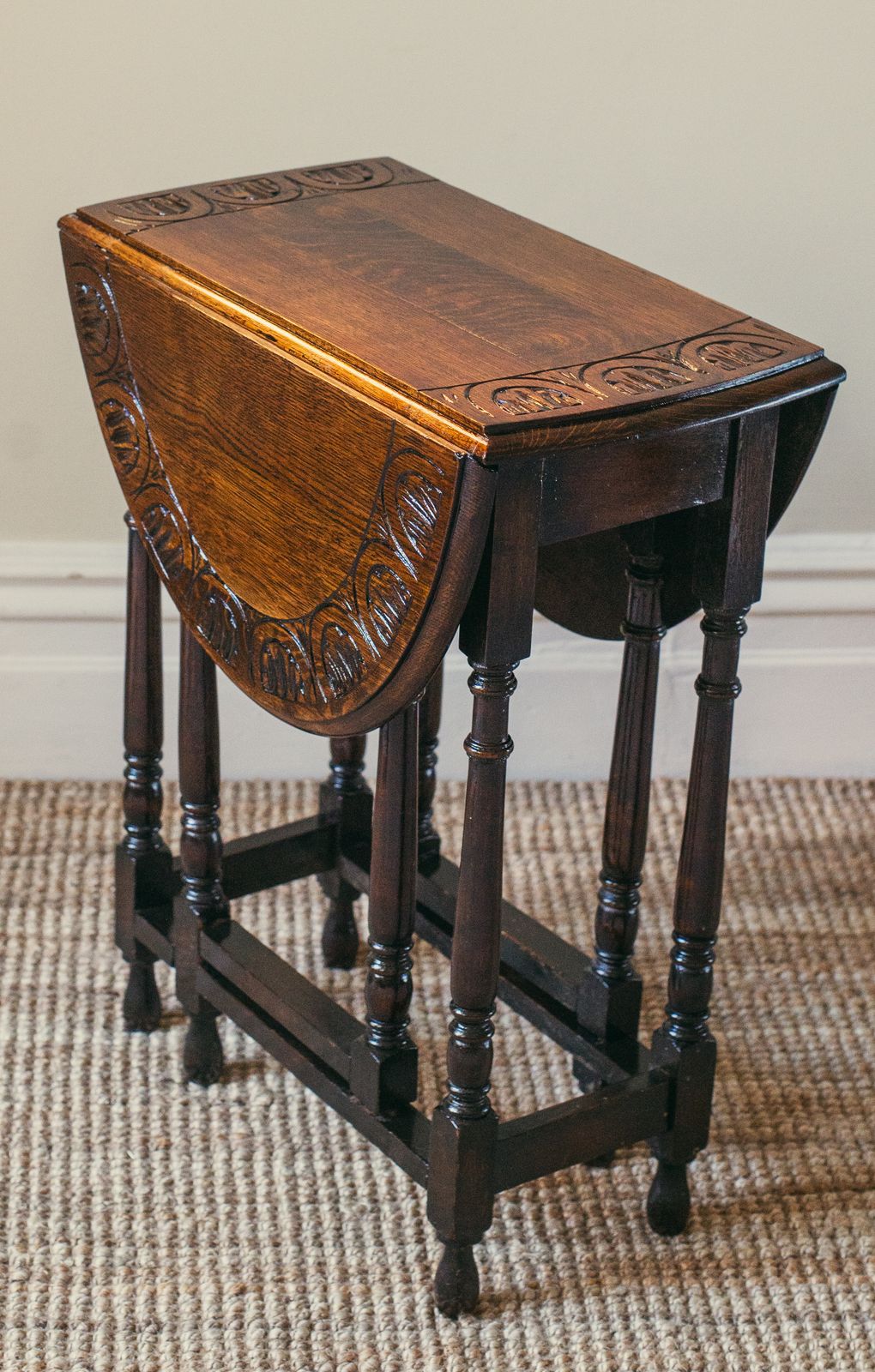Antique Oak Small Oval Drop Leaf /Occasional / Side/ Lamp/ Gateleg Table photo buy