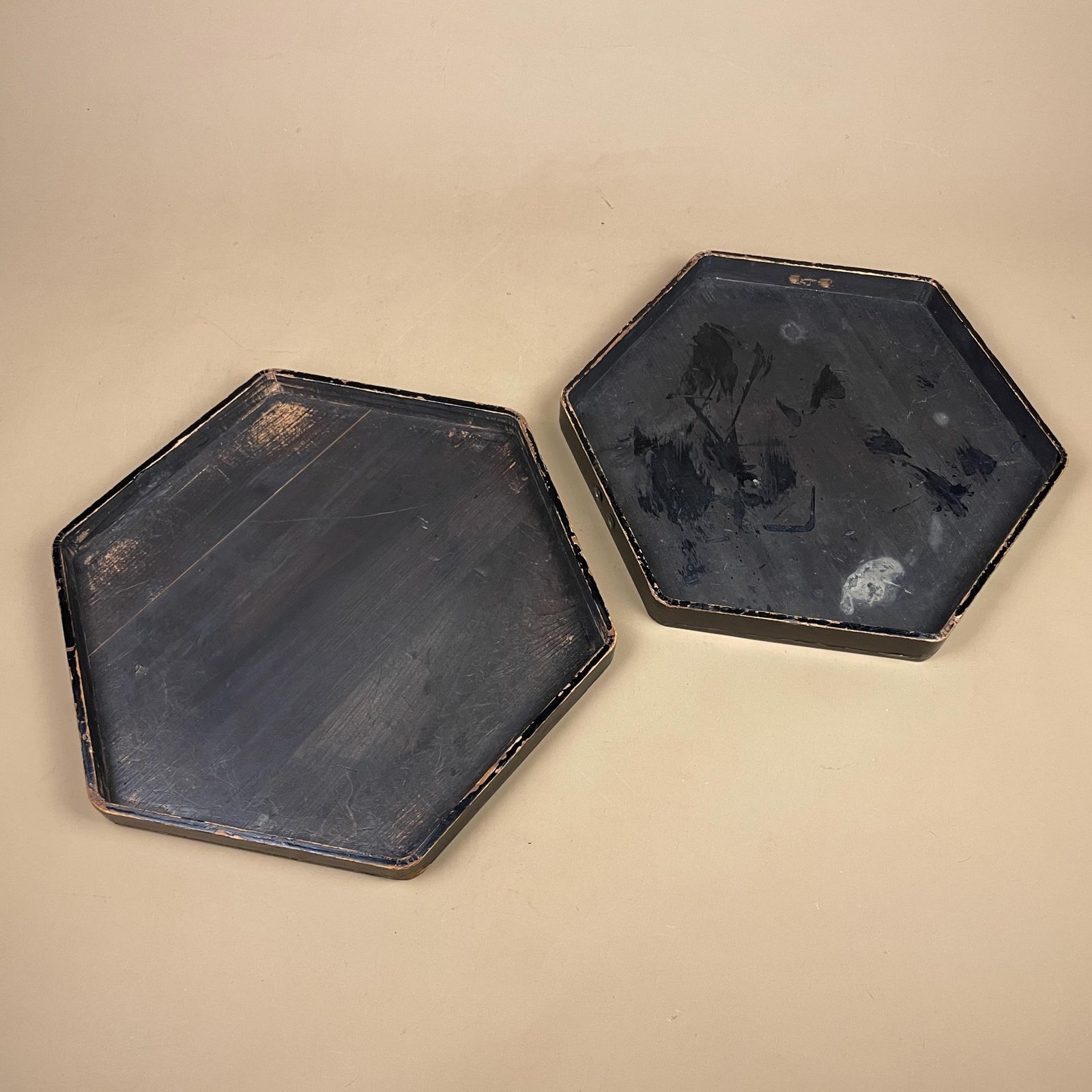 Antique Chinese Wooden Red Lacquer Box Hand Painted Oriental Decorative Storage Box Asian Art Collectible Hexagon Lidded Lid photo Home Decor