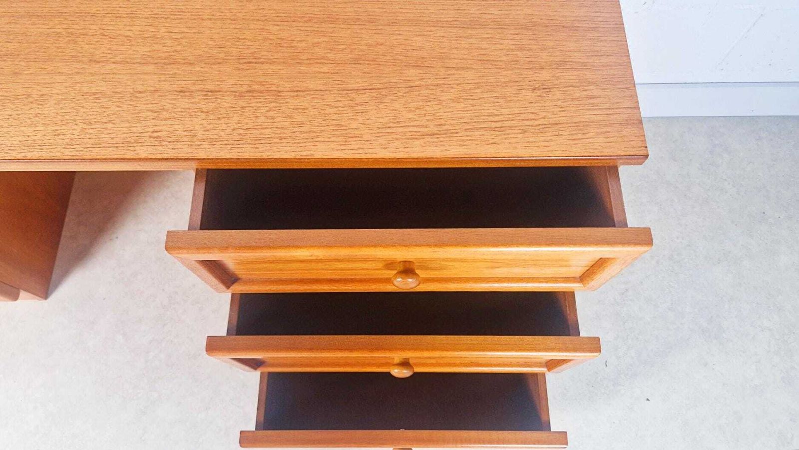 G Plan Albany Vintage Mid Century Light Teak Danish Design Writing Desk Dresser Sideboard Pg096 photo buy