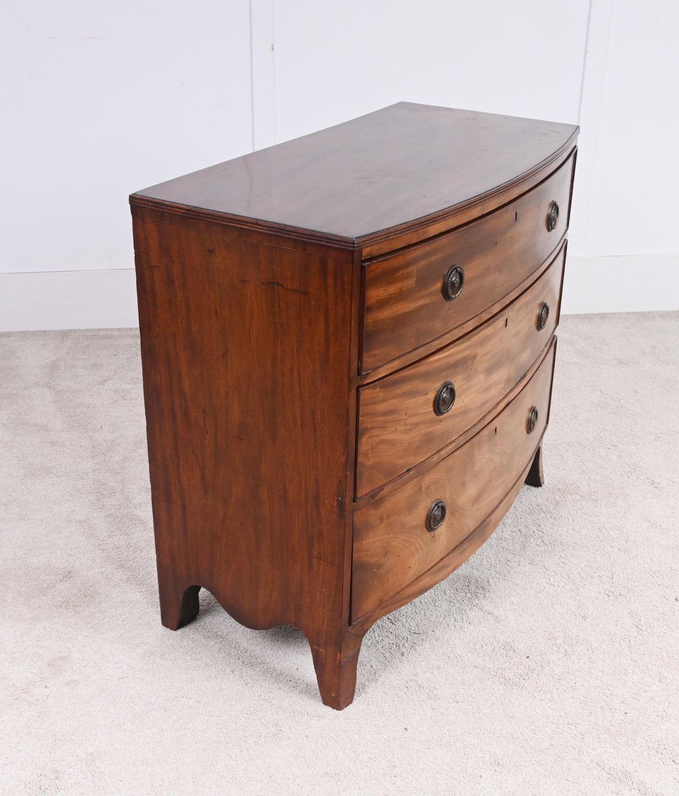 Georgian Mahogany Chest Drawers Bow Front 1820 photo 1395.0