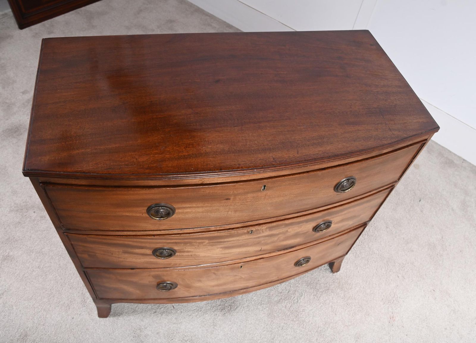 1395.0 Georgian Mahogany Chest Drawers Bow Front 1820 photo