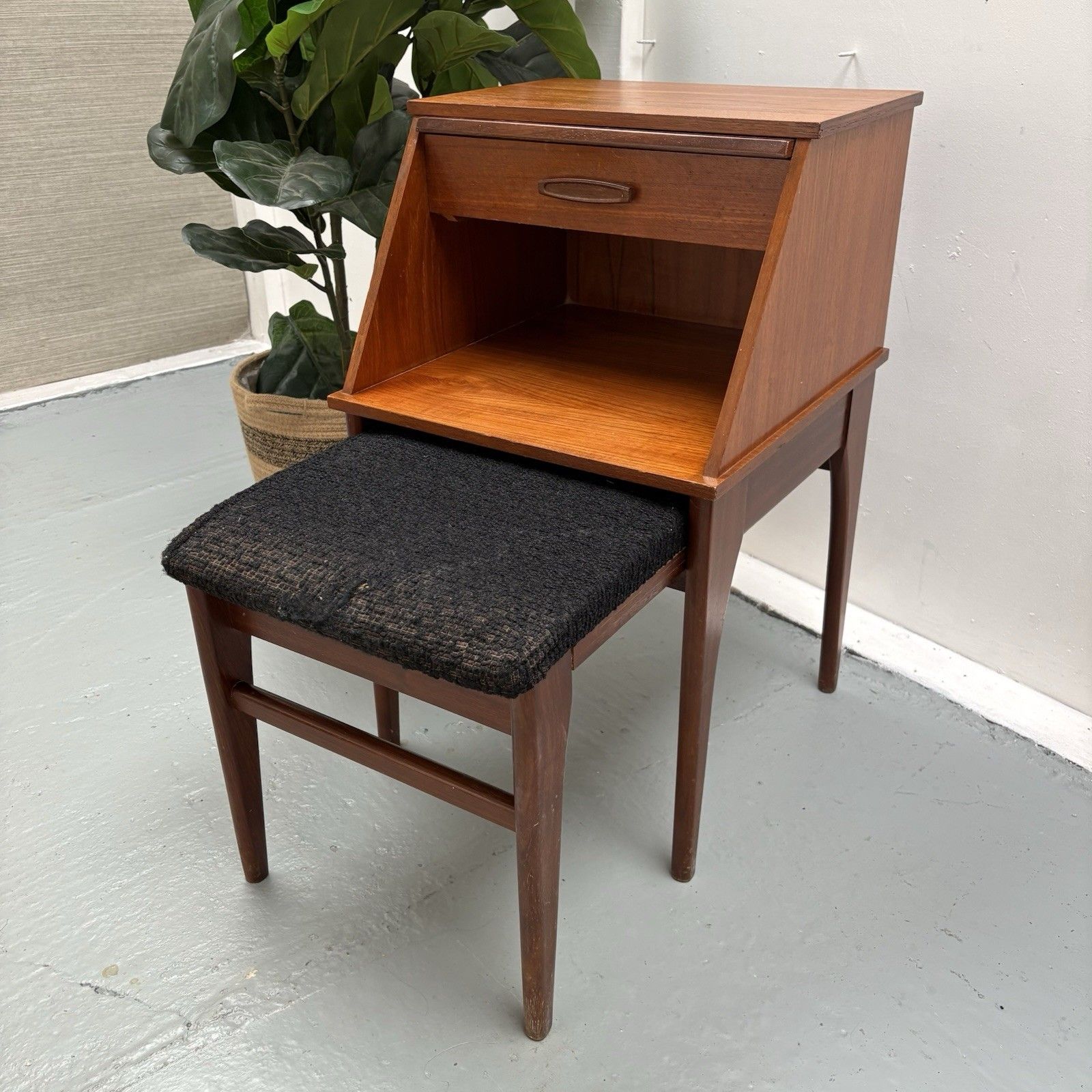 photo for sale Chippy Heath Mid Century Teak Extending Telephone Table Cabinet Sideboard Bl747