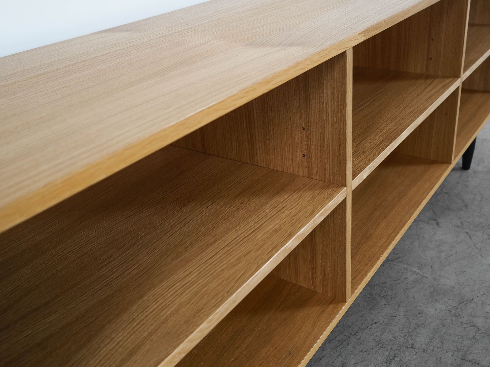Eiken Boekenkast, Scandinavisch Design photo buy