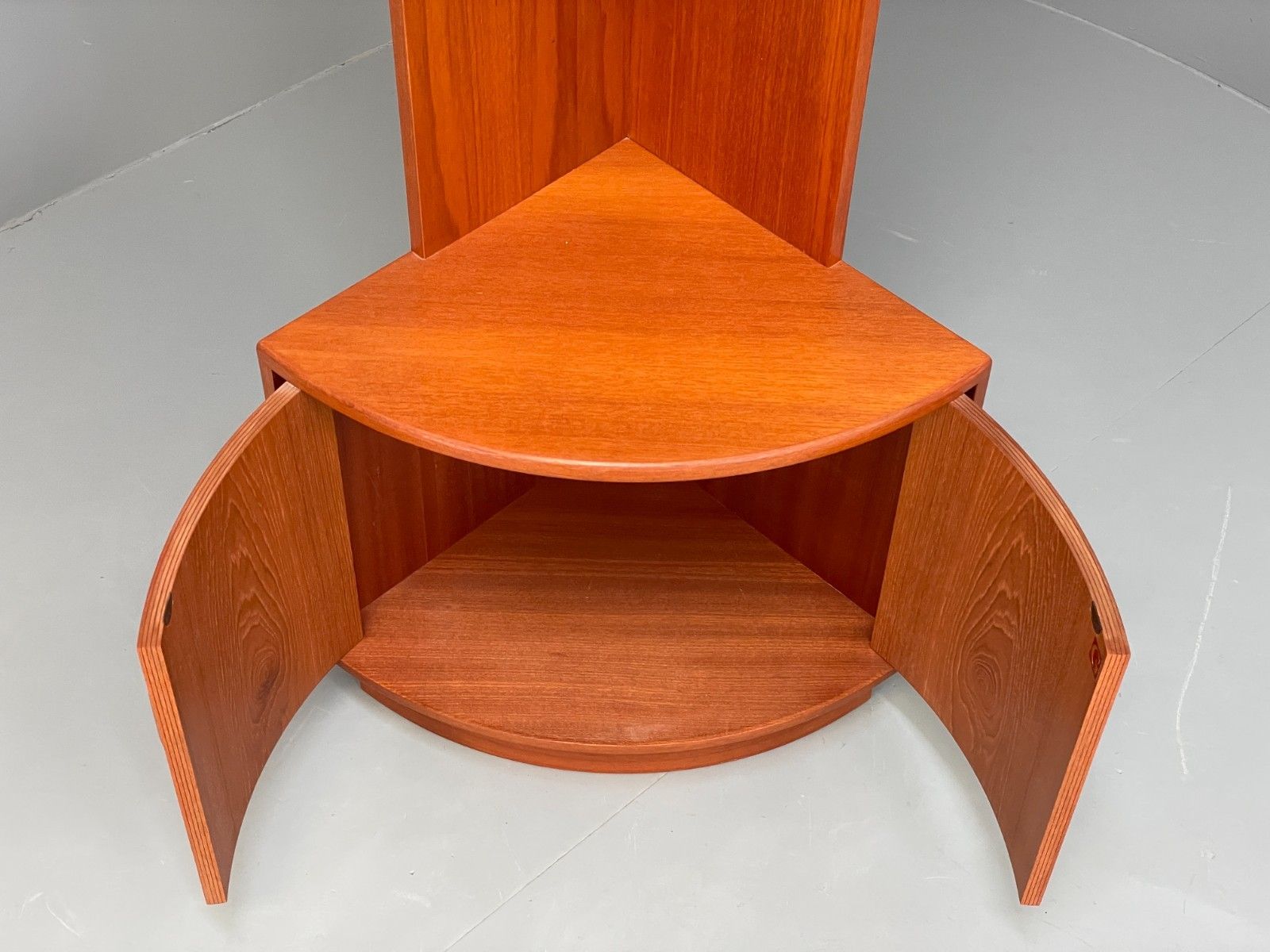 G Plan Corner Cabinet Vintage Teak Cupboard Shelving 1980s Eb11566 Mwoo photo vinterior