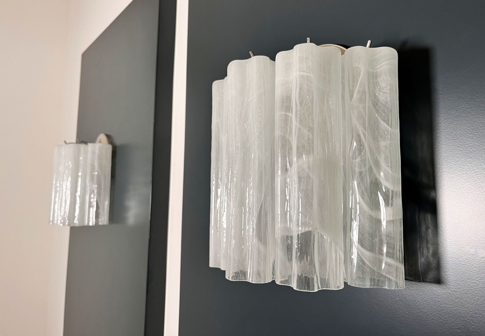Fantastic Pair Of Murano Glass Tube Wall Sconces   5 White Alabaster Glass Tube photo 345.0