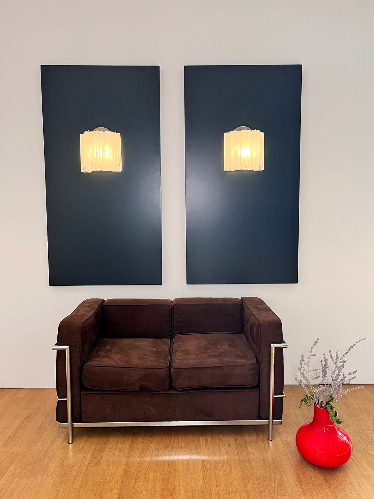 photo vinterior Fantastic Pair Of Murano Glass Tube Wall Sconces   5 White Alabaster Glass Tube