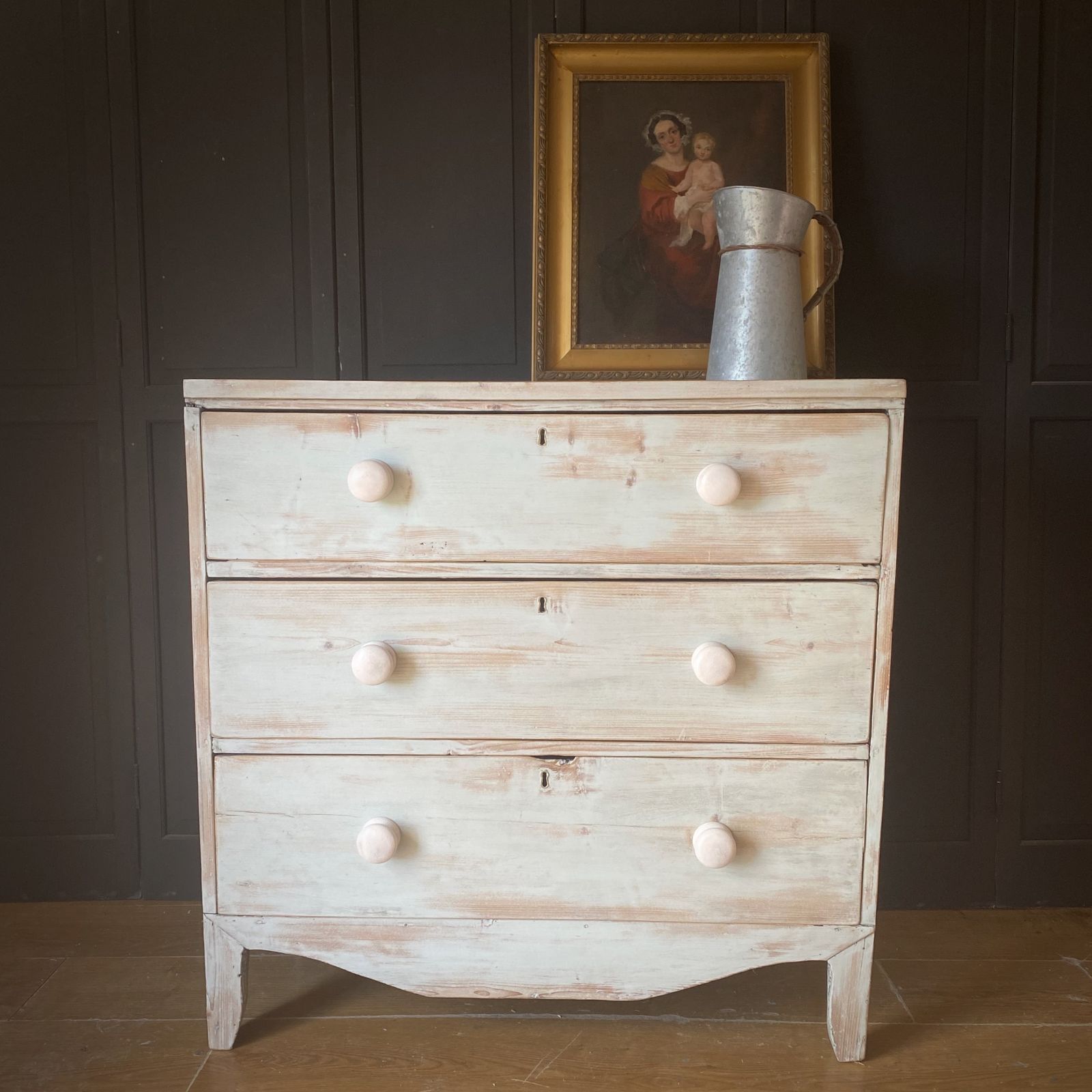 565.0 Rustic 19th C Pine Chest Of Drawers photo