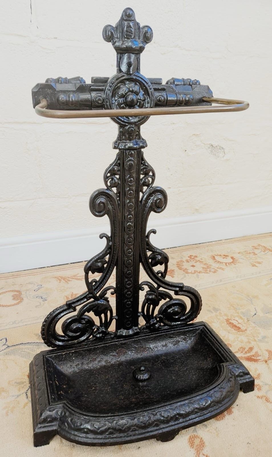 Victorian Cast Iron Coalbrooke Influence Stick Or Umbrella Stand photo vinterior