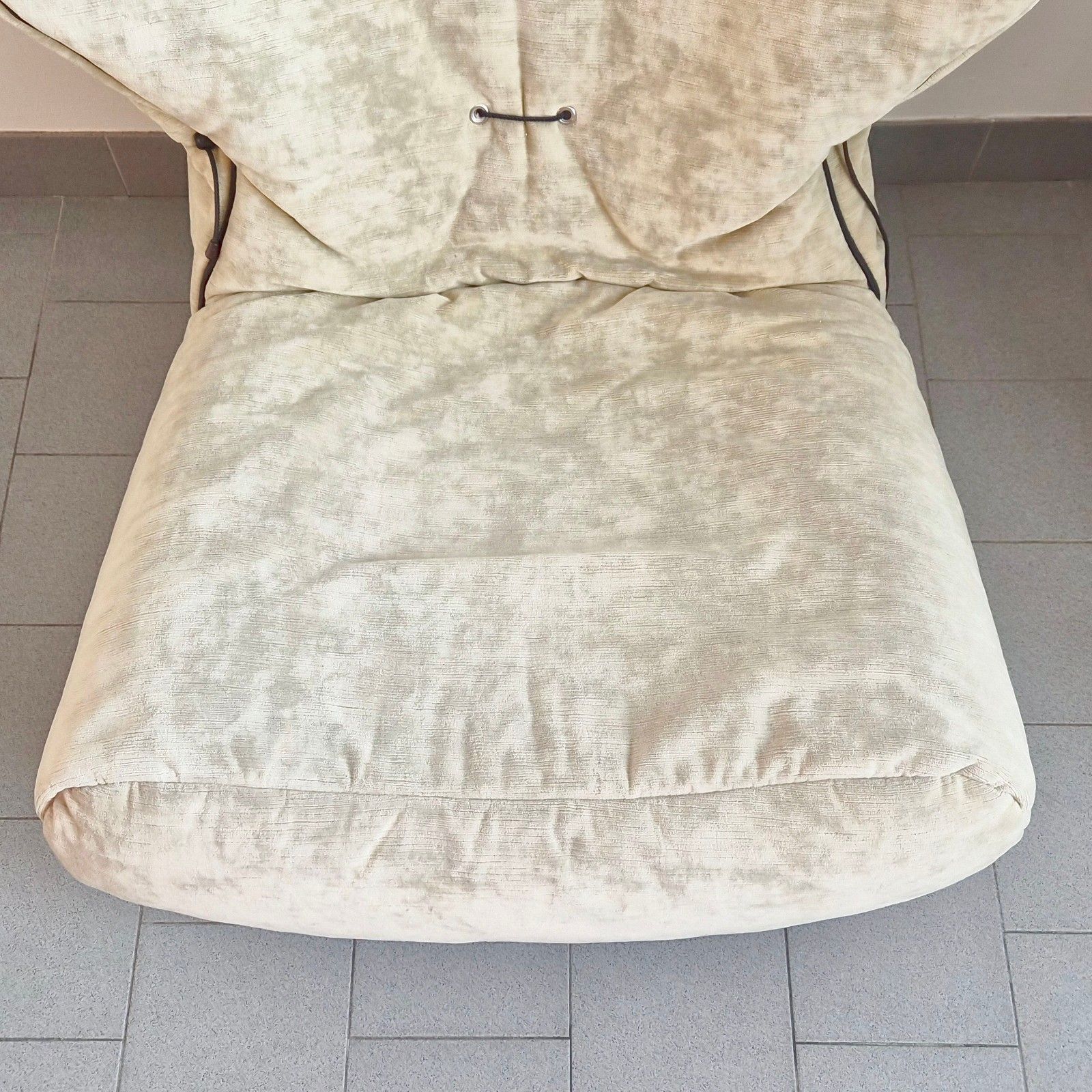 Pair Of Vintage Annie Hieronimus Cinna 90s Feminina Body Driver Chairs photo vinterior