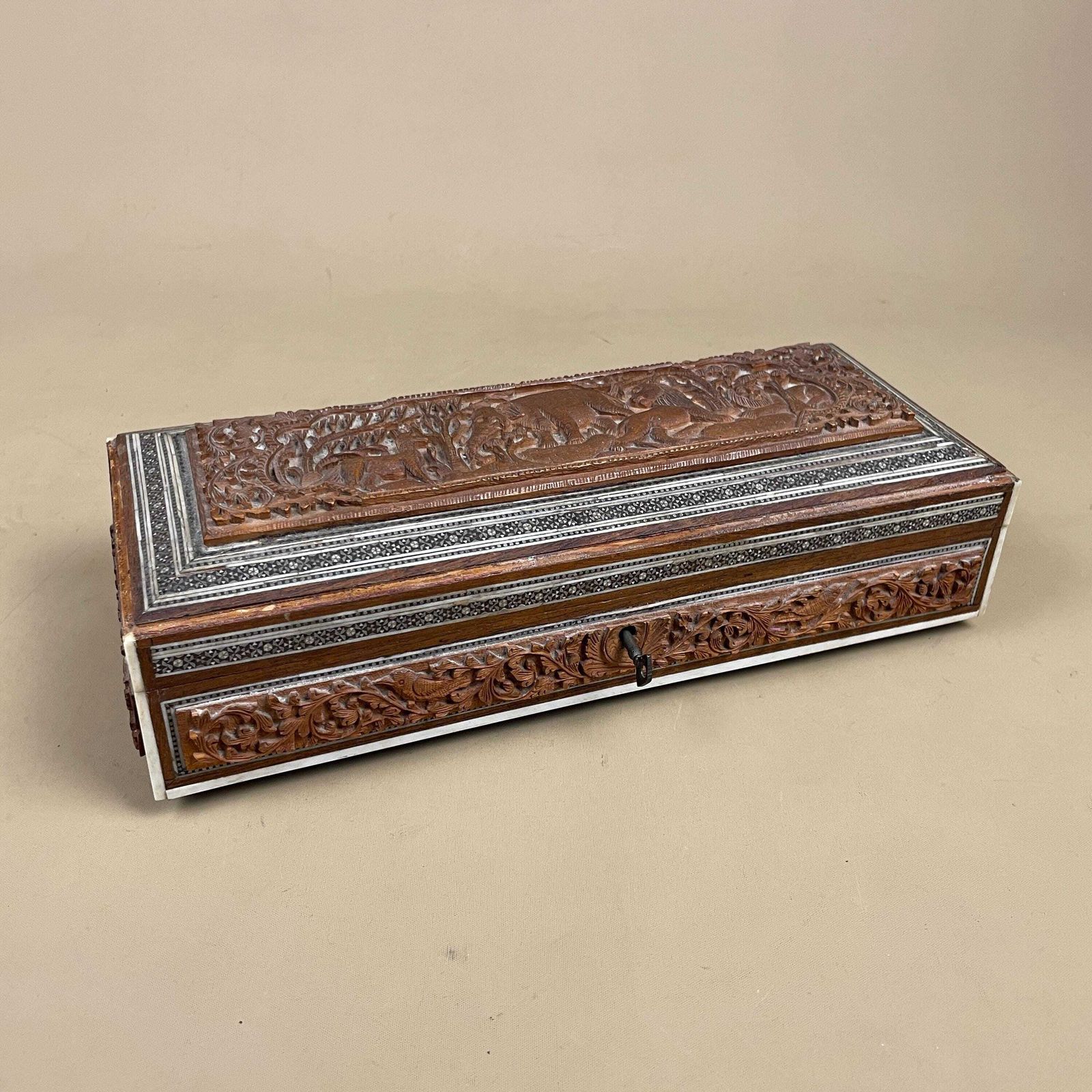 Antique Indian Box Hand Carved Animal Pattern Trinket Jewellery Table Top Brown Intricate Detail 3d Relief Key Lock Pattern Marquetry