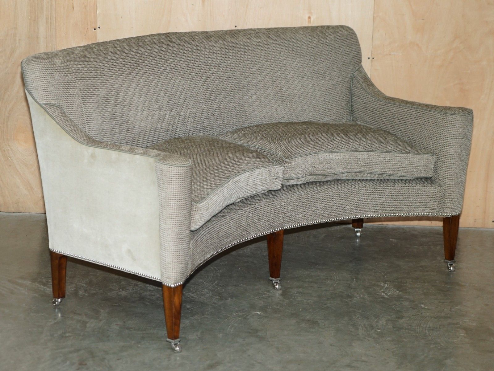 Rrp £7,950 William Yeowood Sylvie Curved 2 Seater Sofa With Oatmeal & Velvet photo furniture