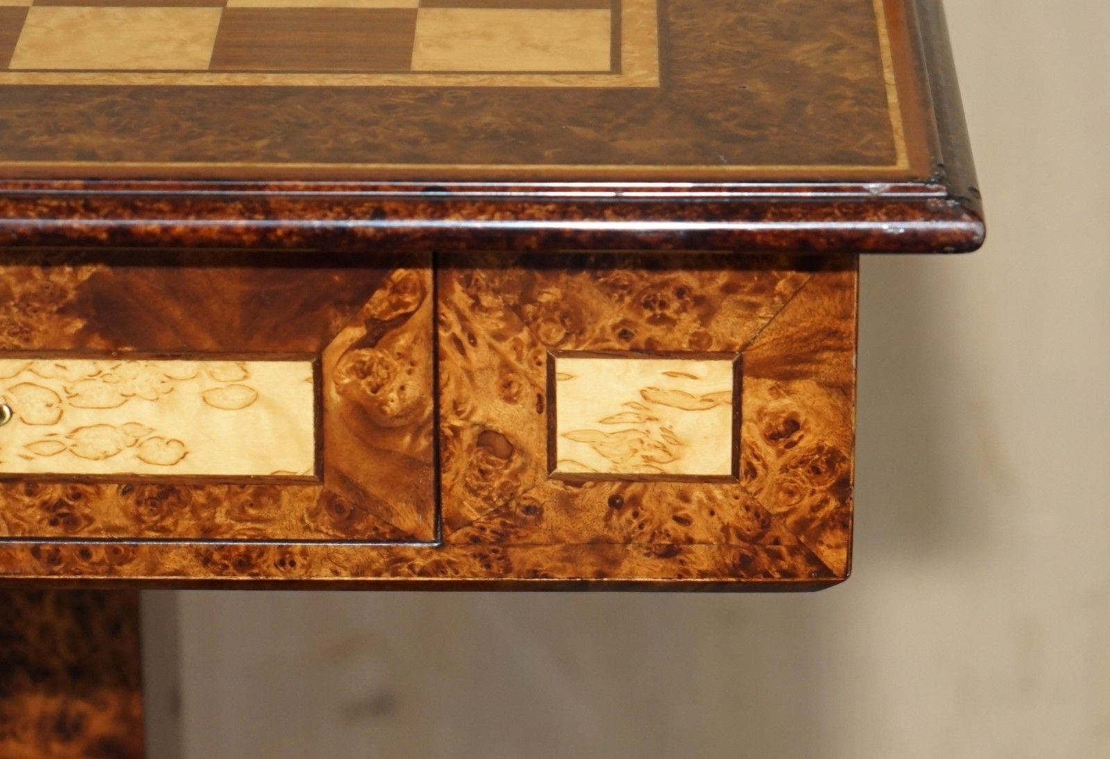 Josef Novak  Art Deco Burr & Burl Walnut & Satinwood Chessboard Chess Table photo vintage
