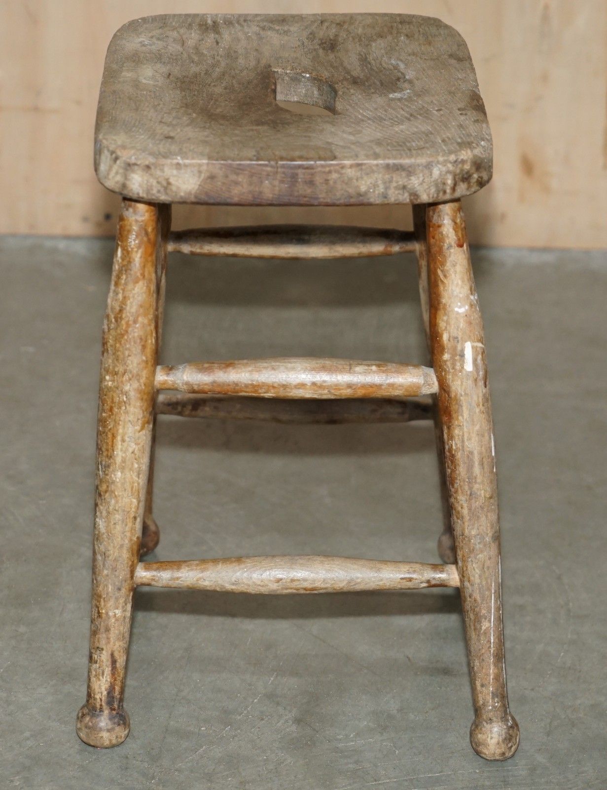 photo furniture 19th Century English Painters Draftsman Artists Stool Handle Cut Out In The Top