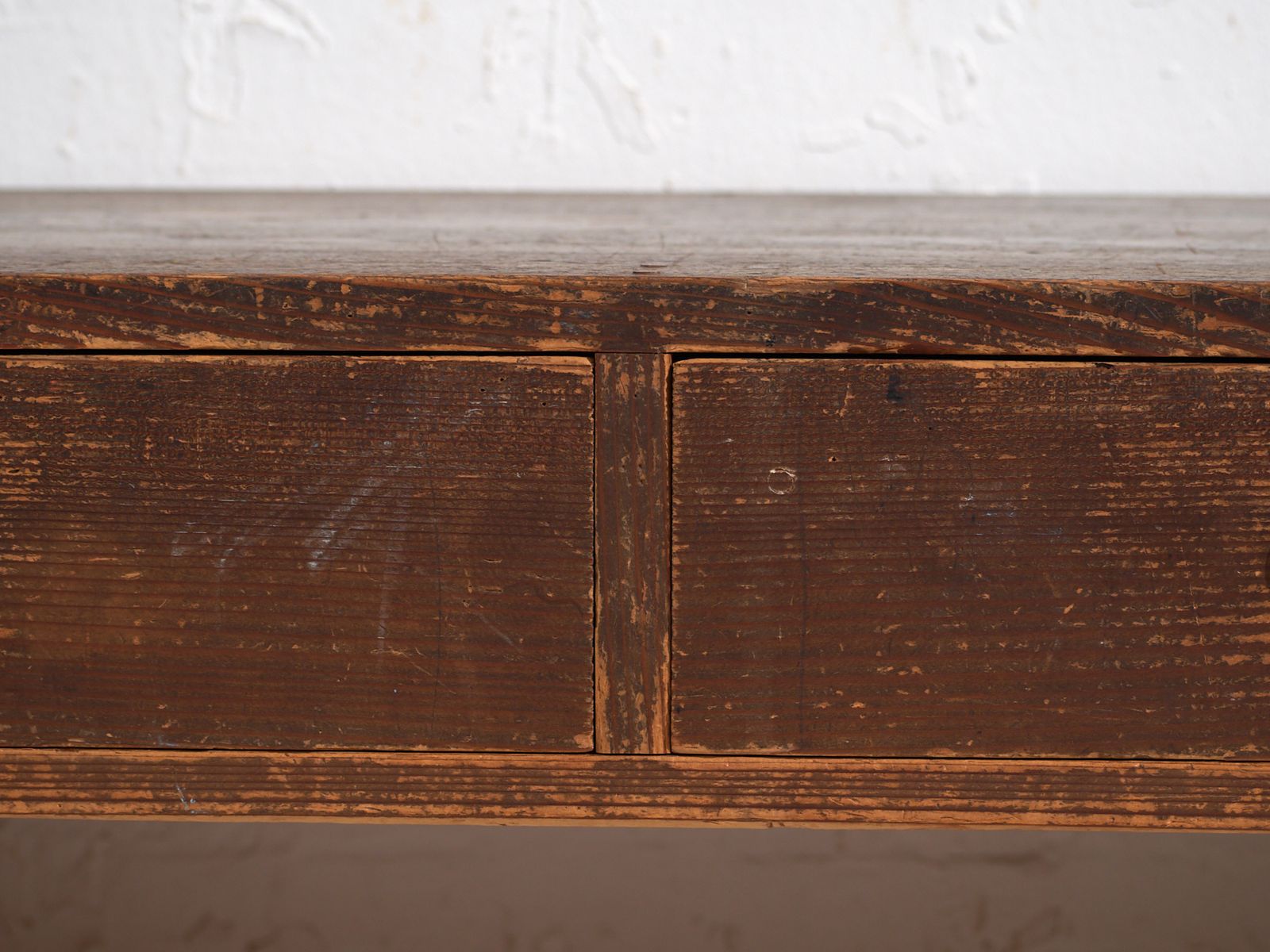 photo furniture Japanese Low Desk Table With Drawers In Cedar – Showa Period (C.1926–1970)