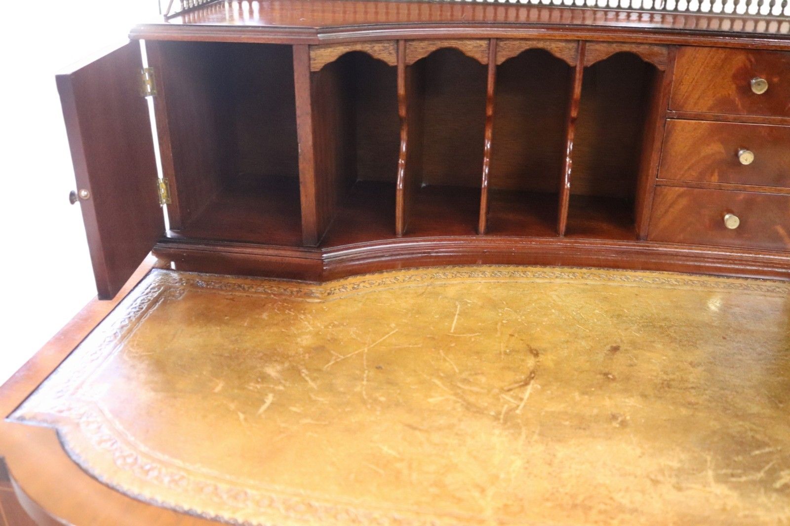 Furniture Vintage Mahogany Bonheur Du Jour Leather Top Regency Style Writing Desk photo