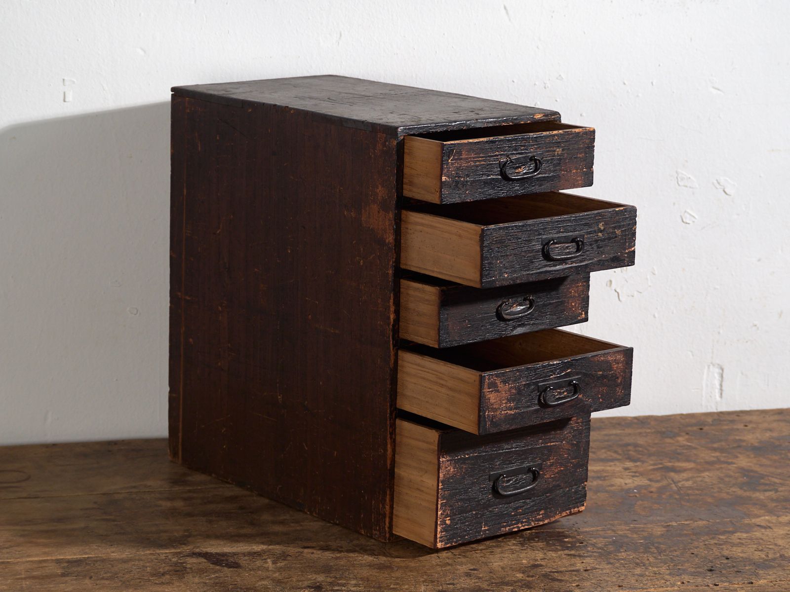 Japanese Vertical Ko Dansu With Five Drawers In Paulownia And Japanese Cedar, Taishō–Early Showa Period, Circa 1912–1945 photo for sale
