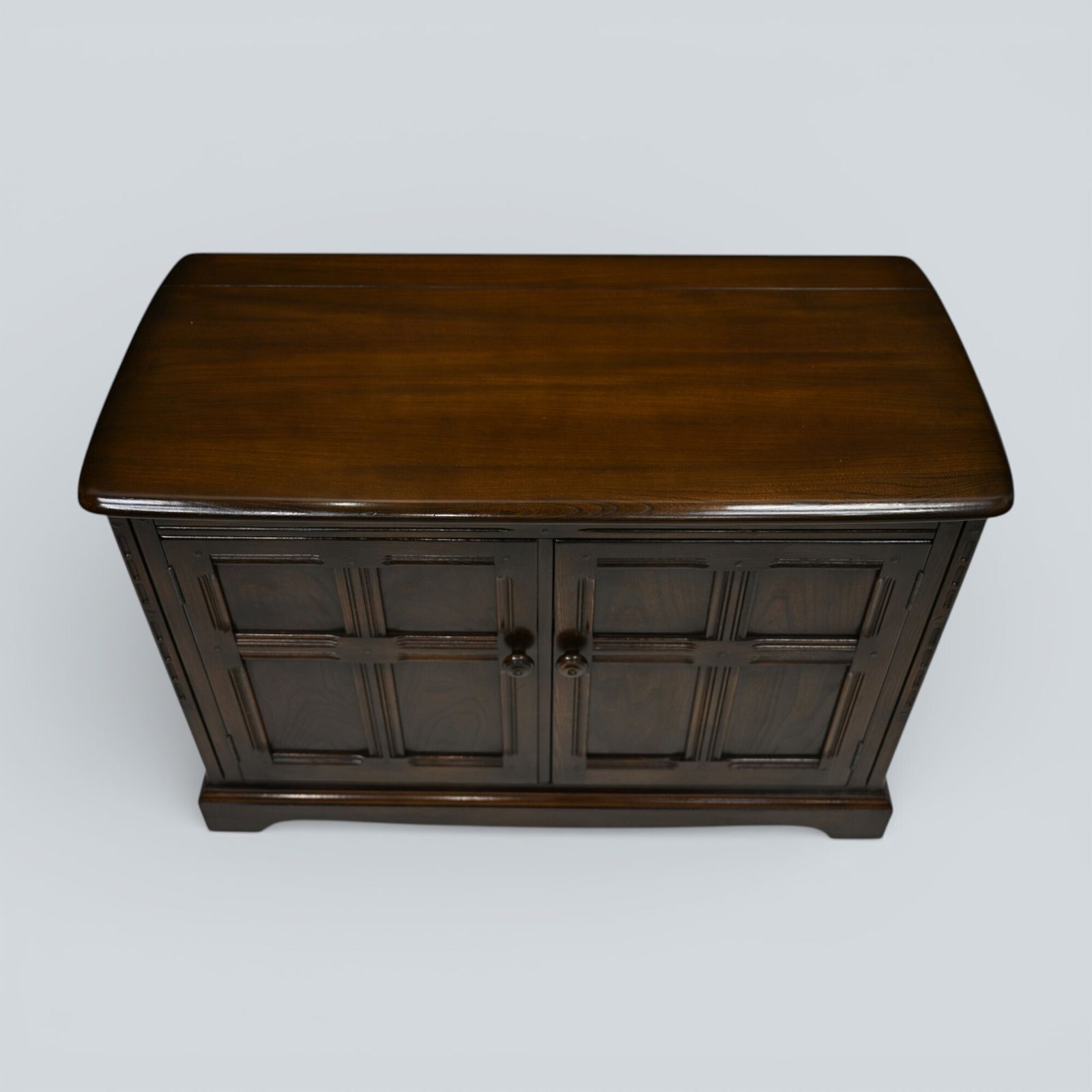 photo furniture Ercol Malvern Music Hi Fi Cabinet Dark Finish Free Uk Delivery