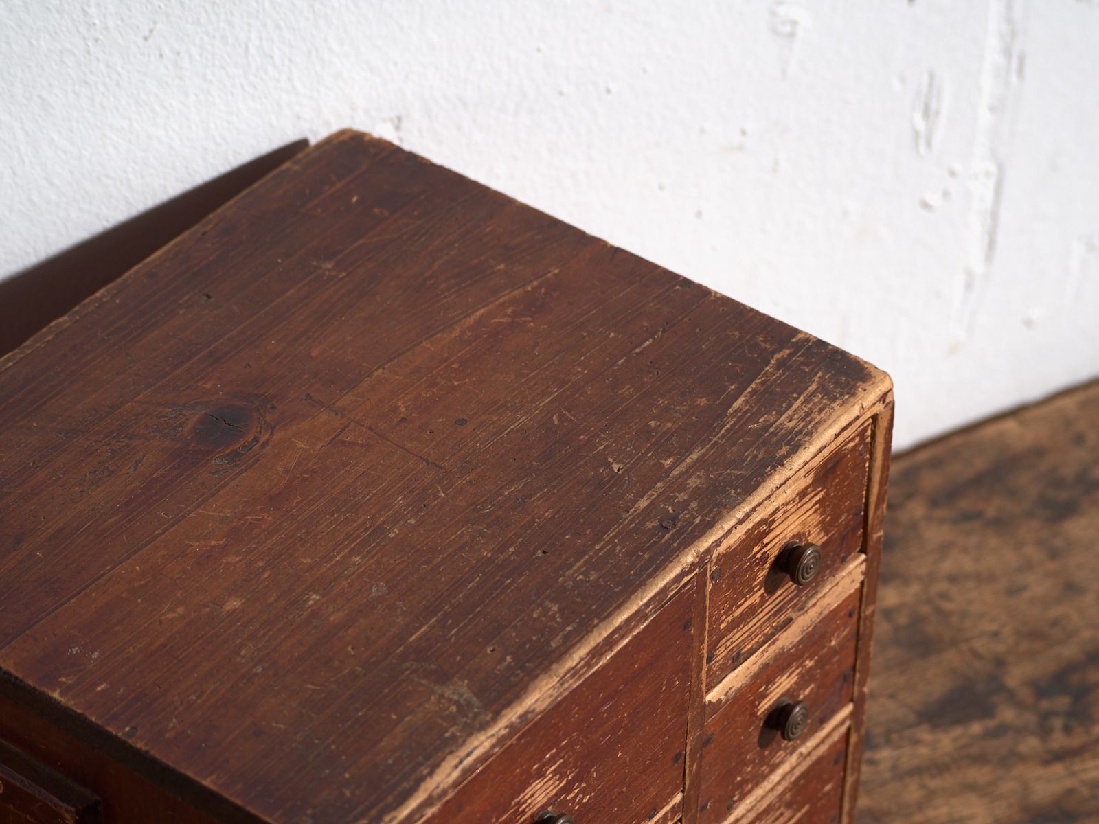 Small Japanese Cedar Drawer Cabinet (Ko Dansu), Taishō–Showa Period, Circa 1920–1945 photo furniture