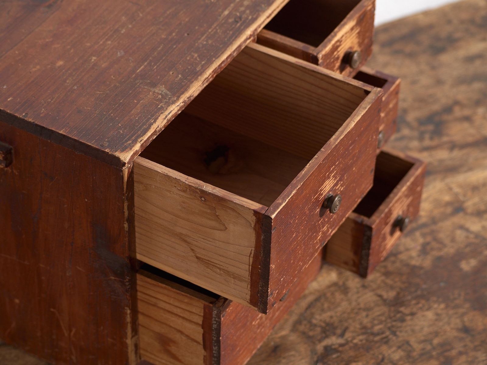 Small Japanese Cedar Drawer Cabinet (Ko Dansu), Taishō–Showa Period, Circa 1920–1945 photo Furniture