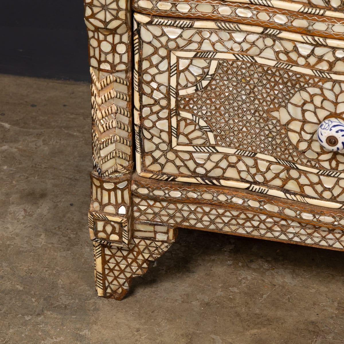 photo vintage 20thc Levantine Mother Of Pearl & Camel Bone Inlaid Chest Of Drawers C.1900