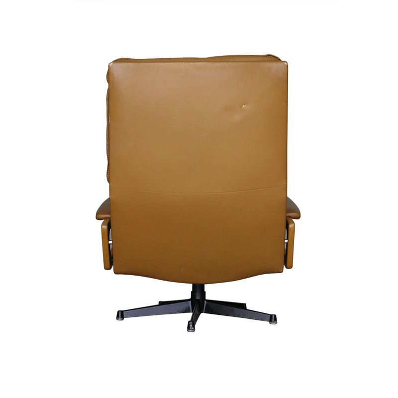 Andre Vandenbeuck Armchair In Leather. photo Furniture