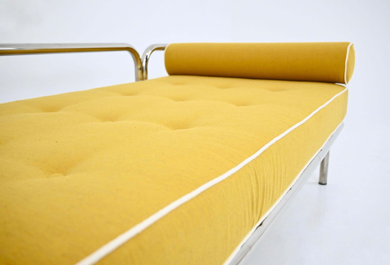photo for sale "Locus Solus" Daybed By Gae Aulenti For Poltronova, 1960s