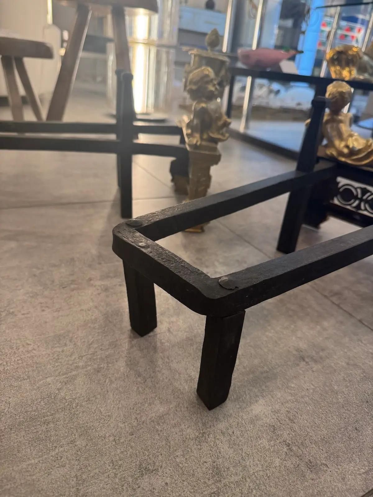 photo vinterior A Pair Of Late 18th Century Andirons In Perfect Condition.