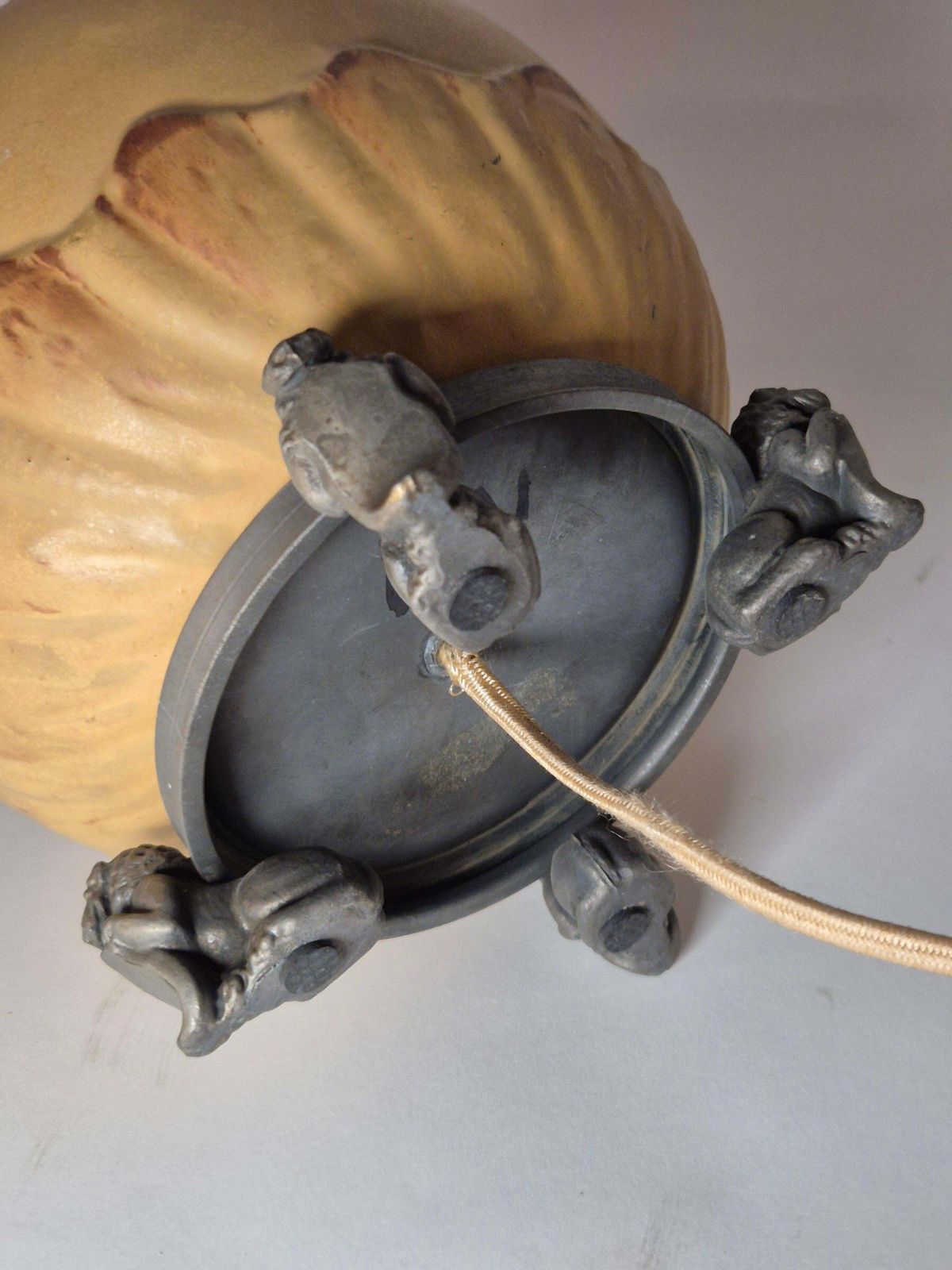 photo furniture A Rare Swedish Grace Table Lamp By Svenska Metallverken, 1920/30s, Chinoiserie.