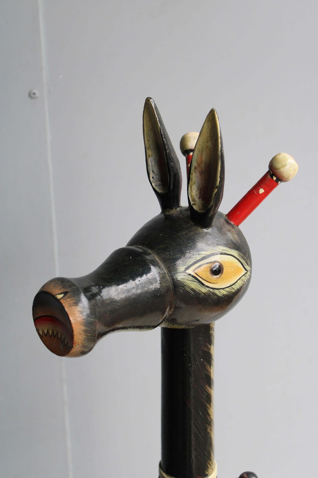 Children's Coat Rack 1950 Giraffe Lacquered Wood 1950 Italy Enzo Mari Danese photo for sale