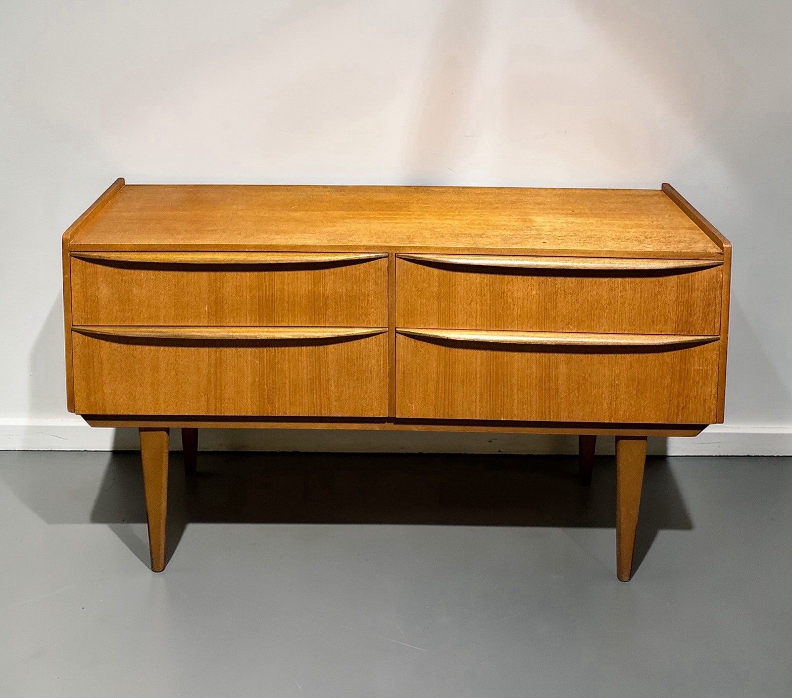 Austin Suite Teak Chest Of Drawers Sideboard Lip Handles Mid Century C1960s photo vinterior