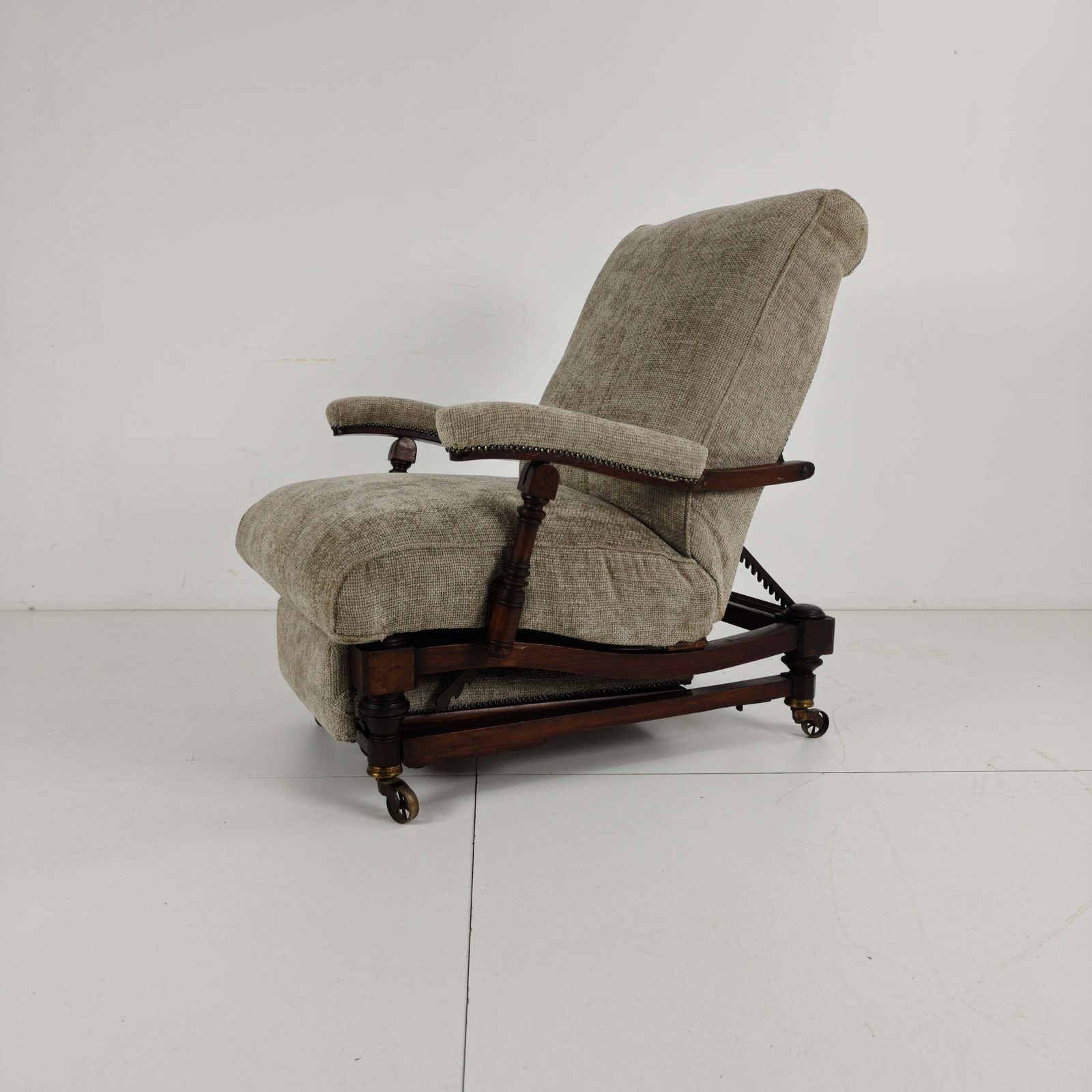 English Reclining Library Chair (Circa 1860) photo 2592.0