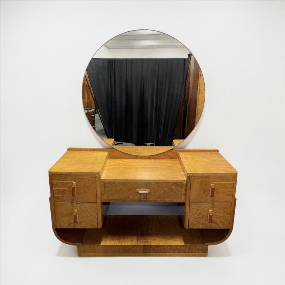 Art Deco Dressing Table photo vinterior