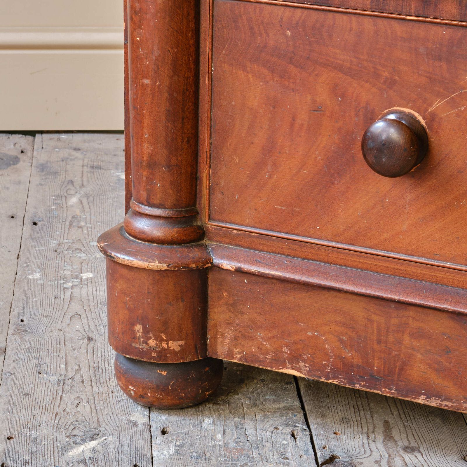 1400.0 Large Scottish Pine Chest Of Drawers In Original Paint photo