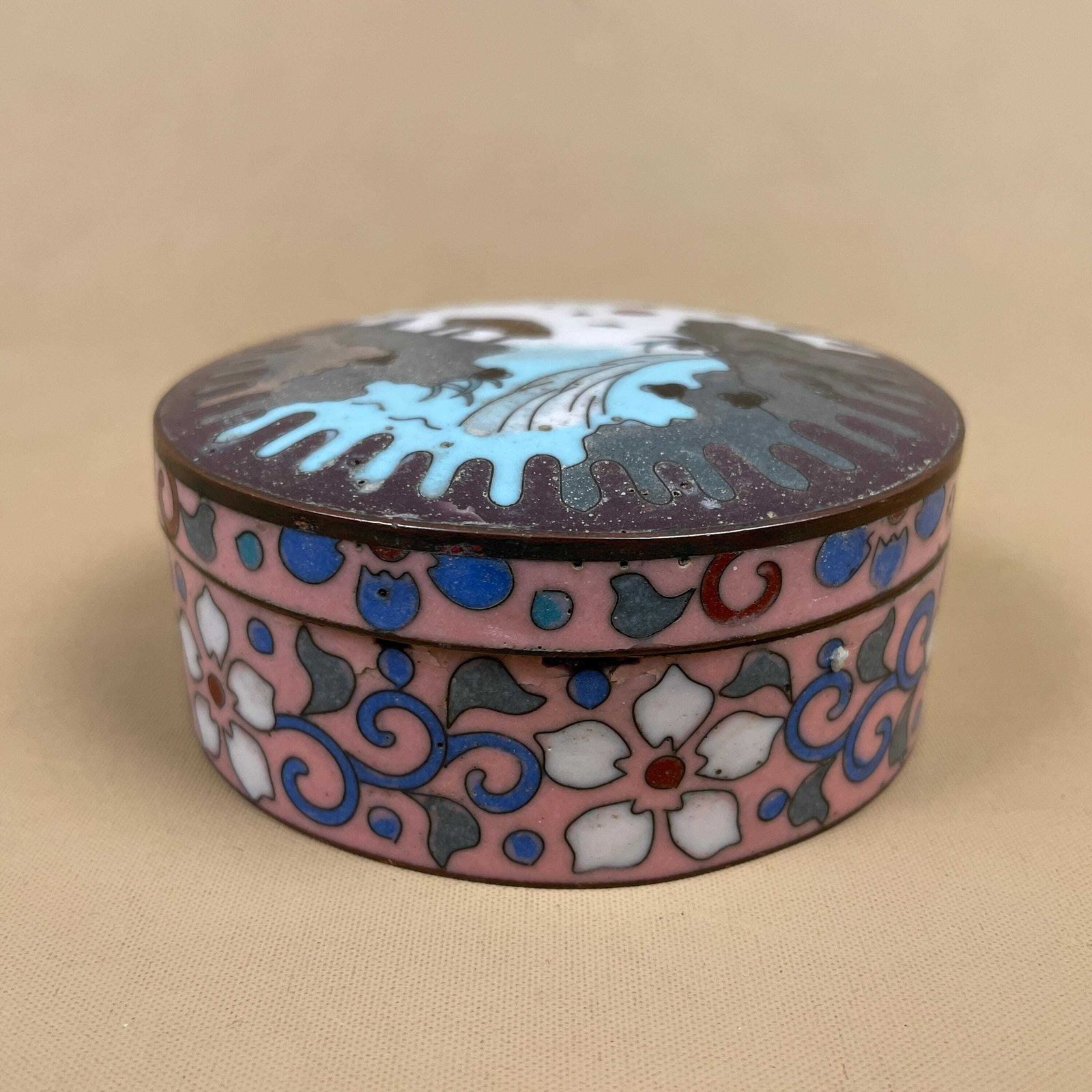 Cloisonne Trinket Box Enamel Jewellery Keepsake Container With Lid Oriental Chinese Small Vanity Box Dressing Table Decor Scenic. photo for sale
