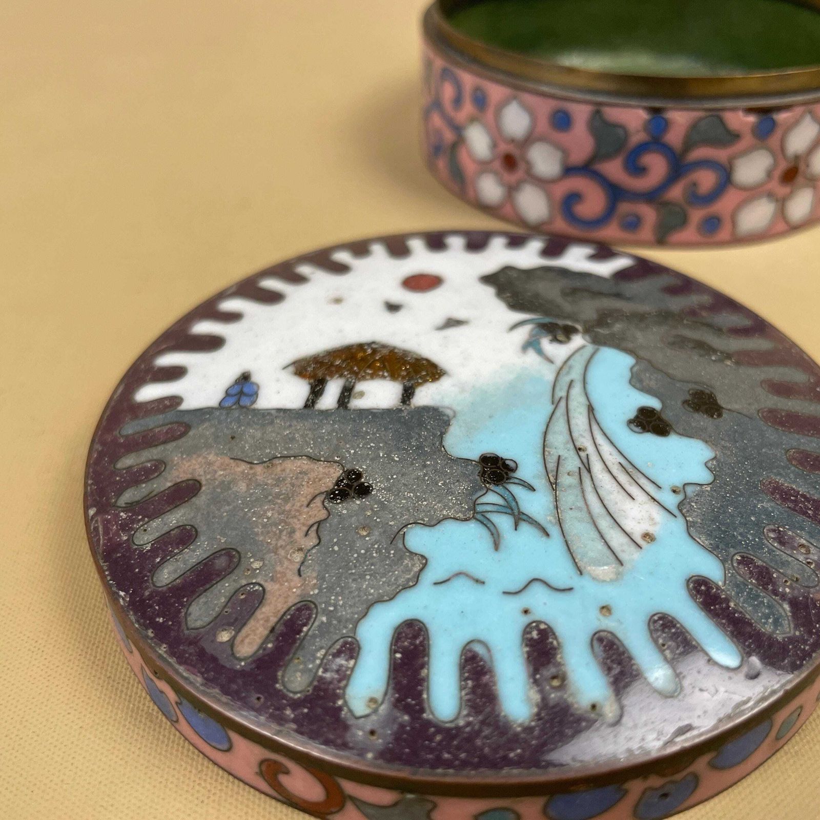 Cloisonne Trinket Box Enamel Jewellery Keepsake Container With Lid Oriental Chinese Small Vanity Box Dressing Table Decor Scenic. photo 55.0