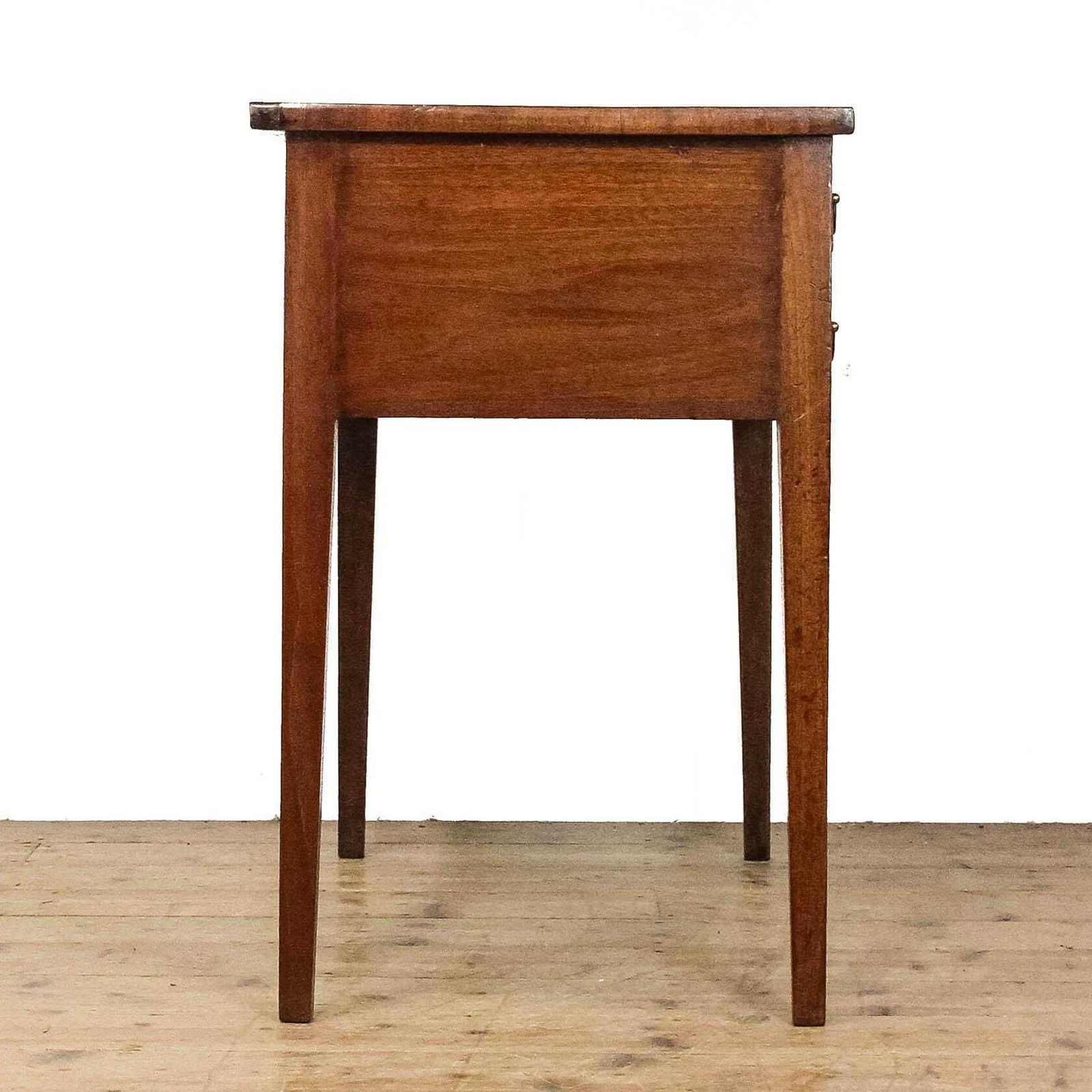 Antique George III Mahogany Lowboy Side Table | Antique Tables | Antique Furniture | Antique Side Table photo vinterior