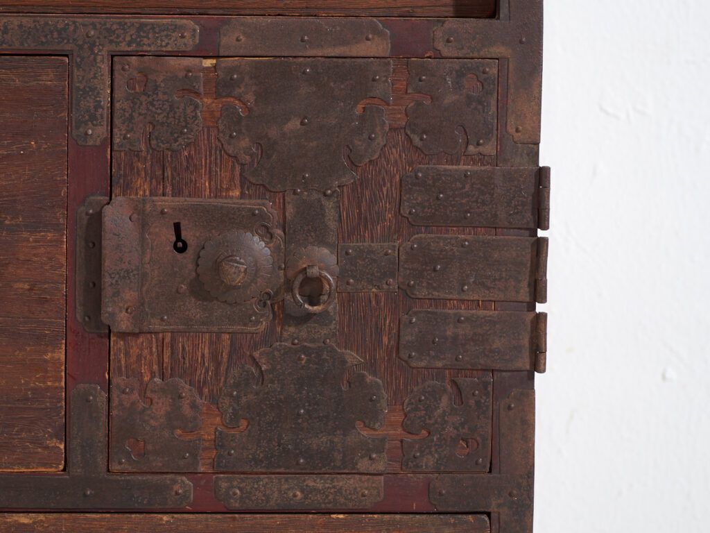 Antique Japanese Merchant Chest (Choba Dansu) In Keyaki Wood – Meiji–Taisho Period (C.1880–1920) photo buy